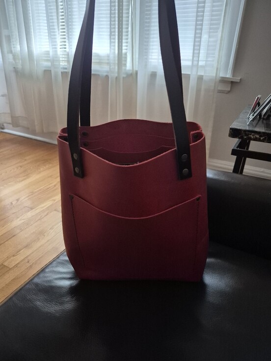 Portland Leather Handbags - Portland All leather Stylish Red Tote Bag with Front Pocket 12 by 12 NWOT